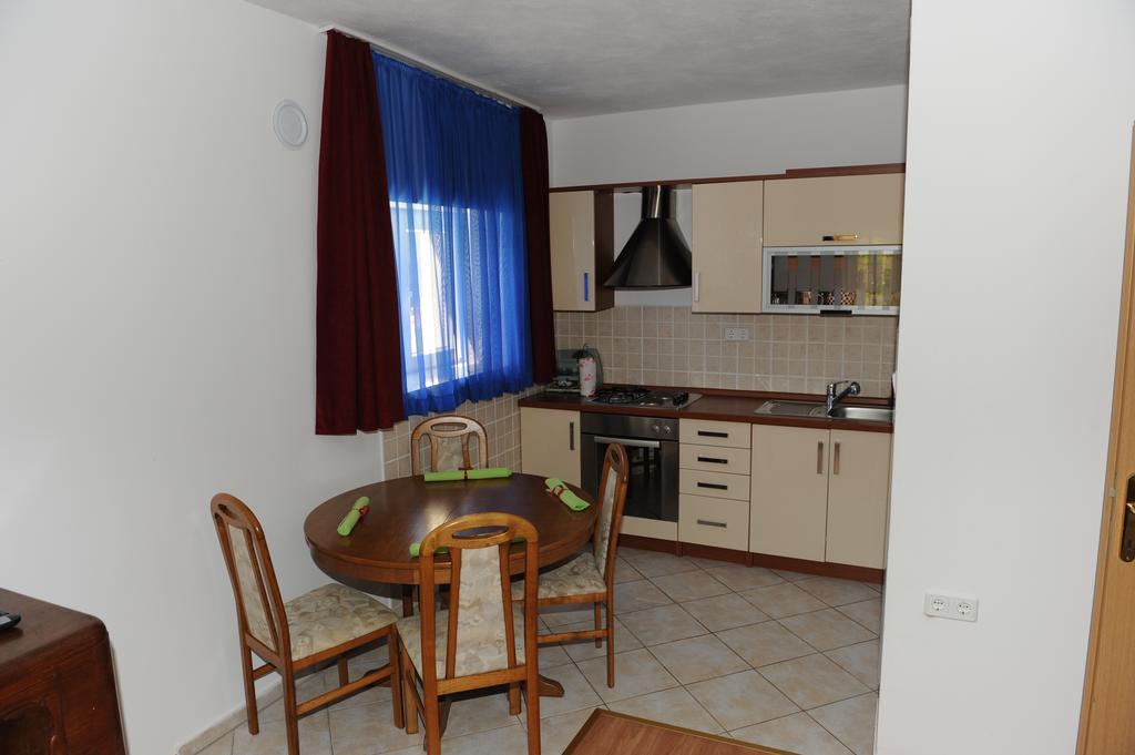 Apartment Matini Dvori Dubrava  ภายนอก รูปภาพ